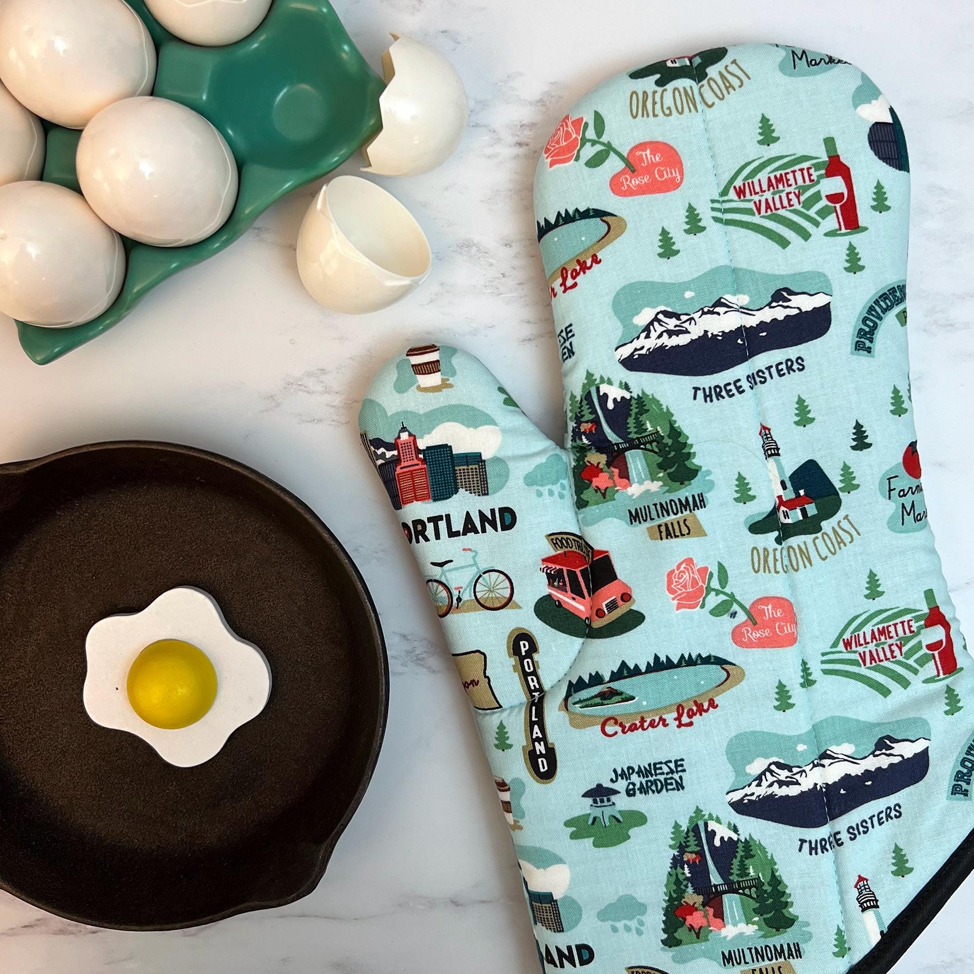 Oregon Love Oven Mitt