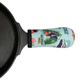 Load image into Gallery viewer, Oregon Love Cast Iron Handle Mitt
