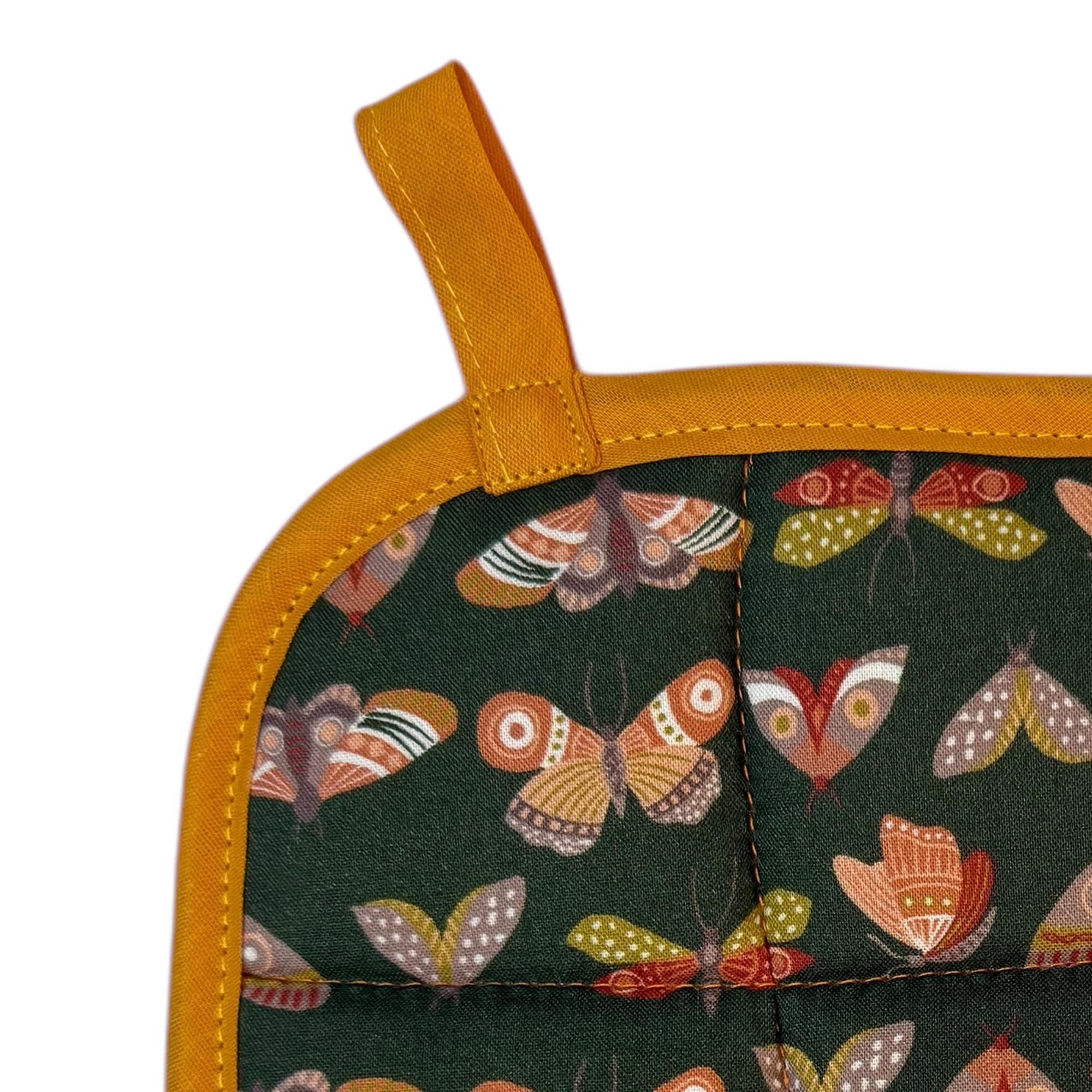 Moth Grove Pot Holder