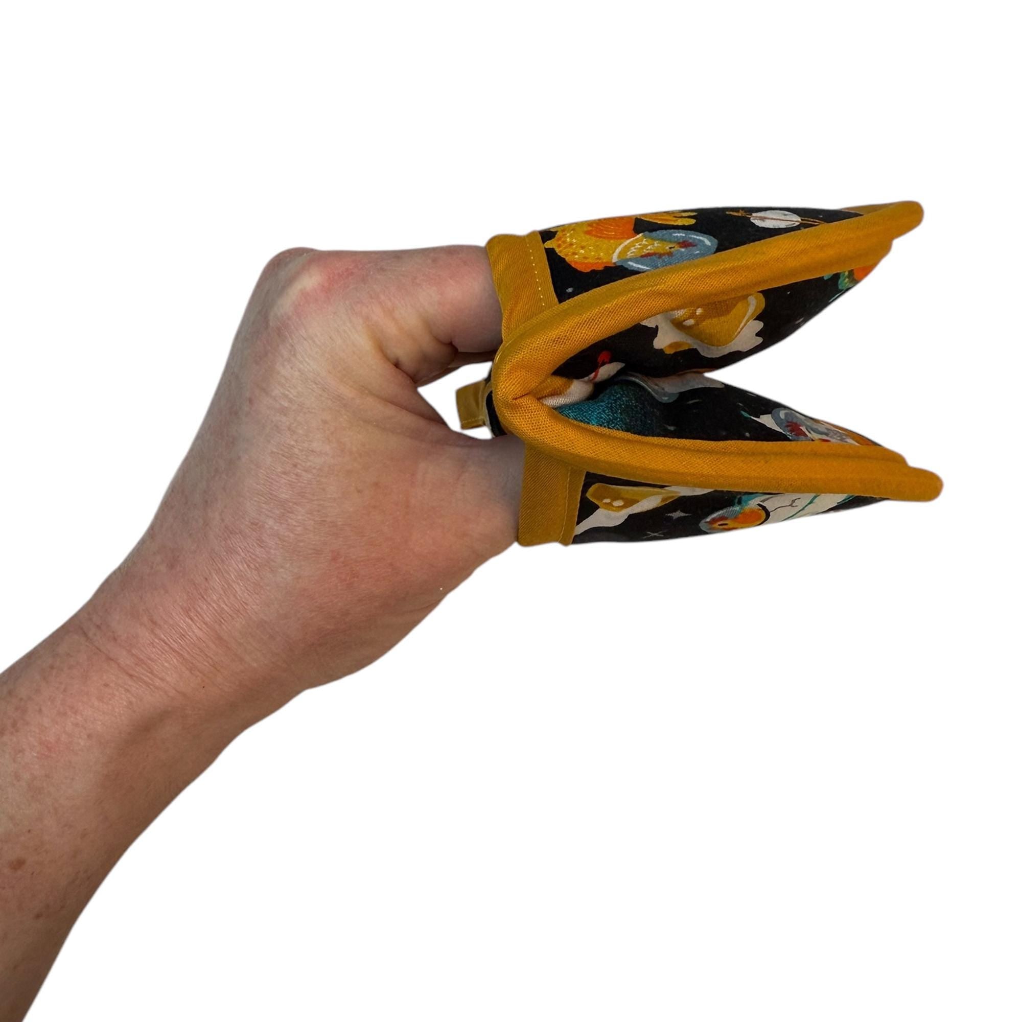 Chicken Galaxy Mini Pincher Mitt