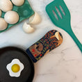 Load image into Gallery viewer, Forest Friends Cast Iron Skillet Mitt
