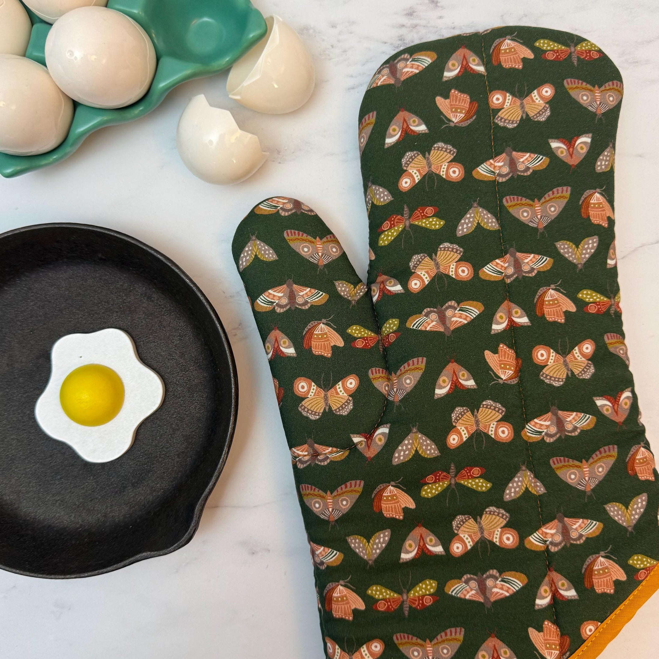 Moth Grove Oven Mitt