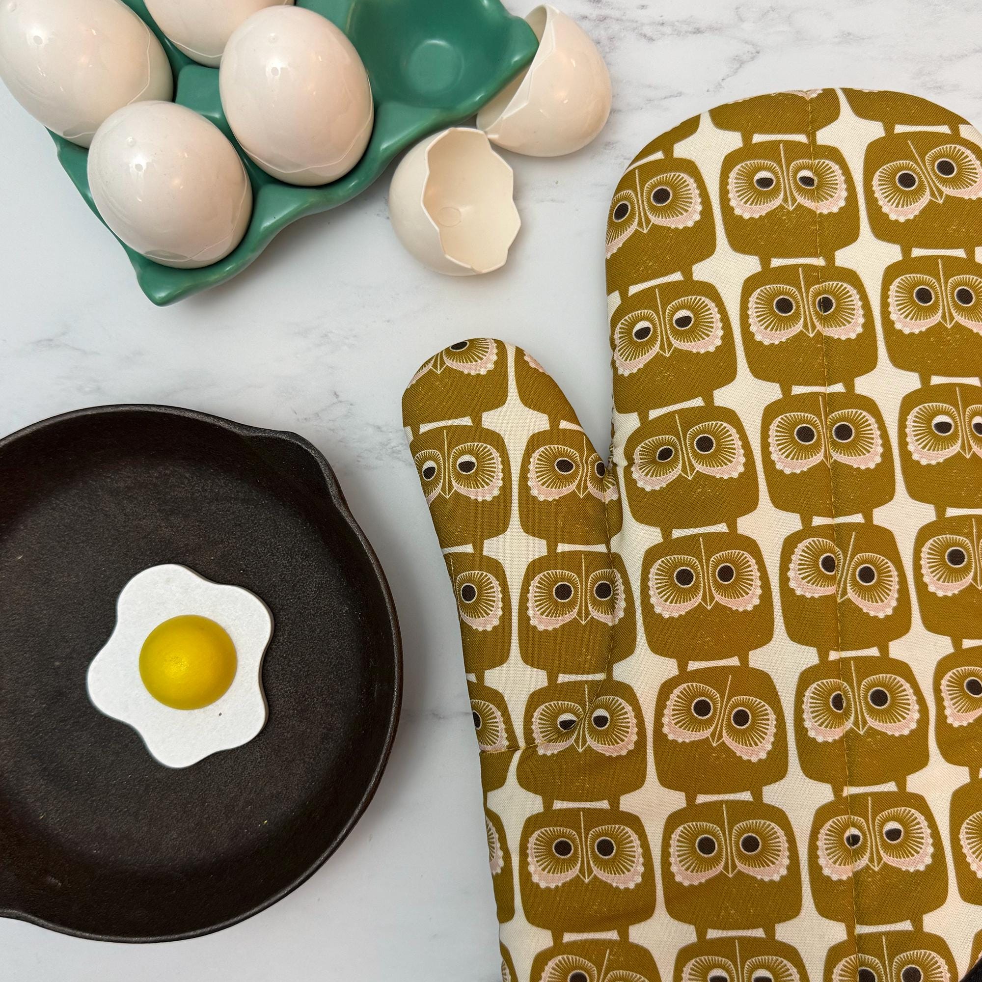 Gold Owls Oven Mitt