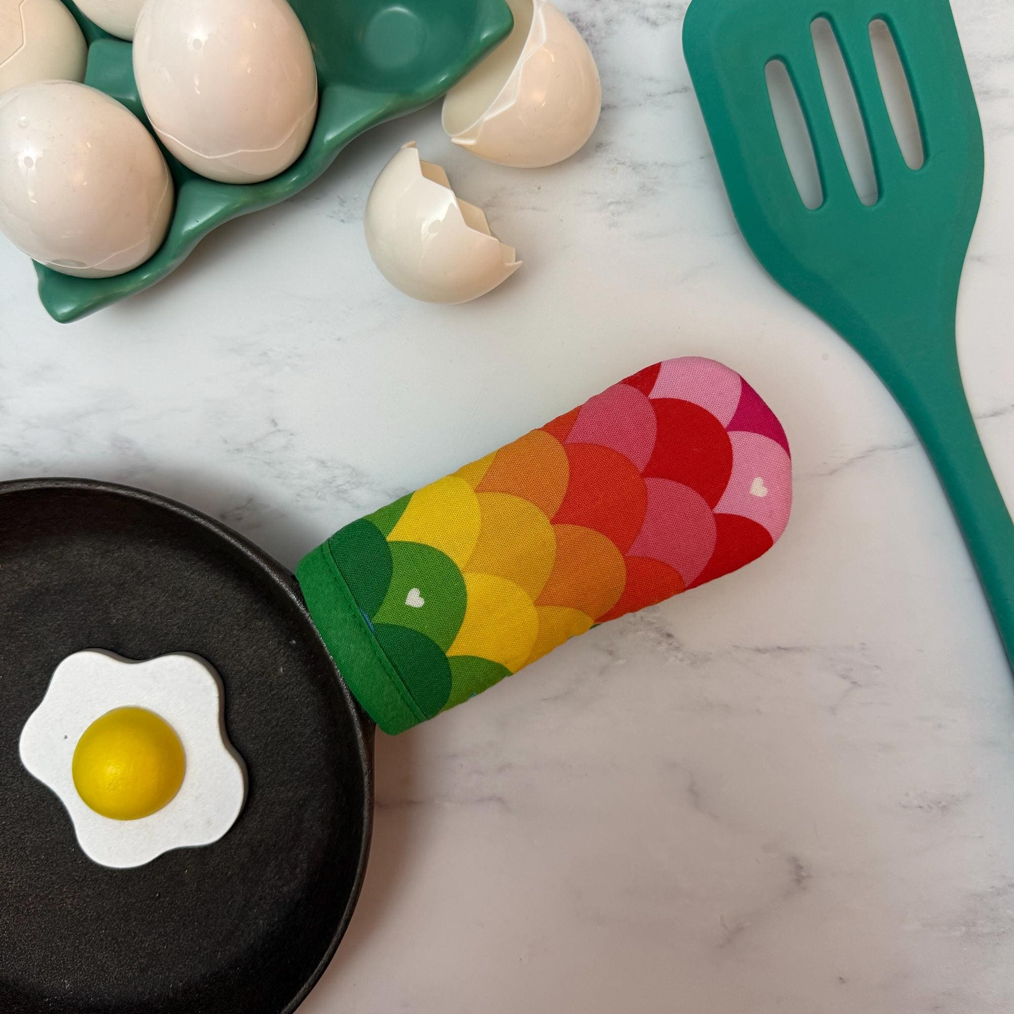 Rainbow Cast Iron Handle Mitt
