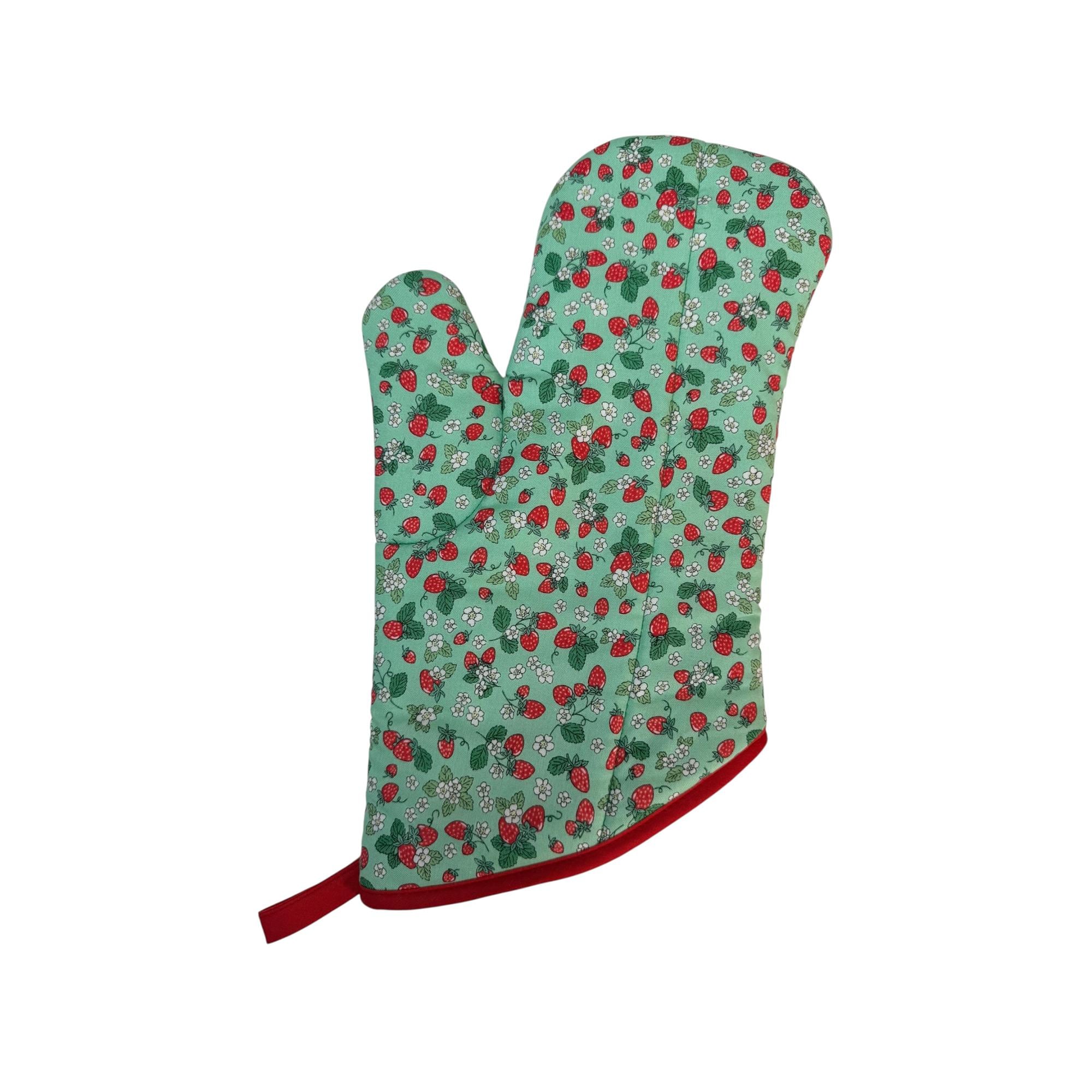 Strawberry Patch Oven Mitt