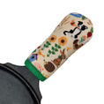 Load image into Gallery viewer, Happy Farm Cast Iron Skillet Mitt
