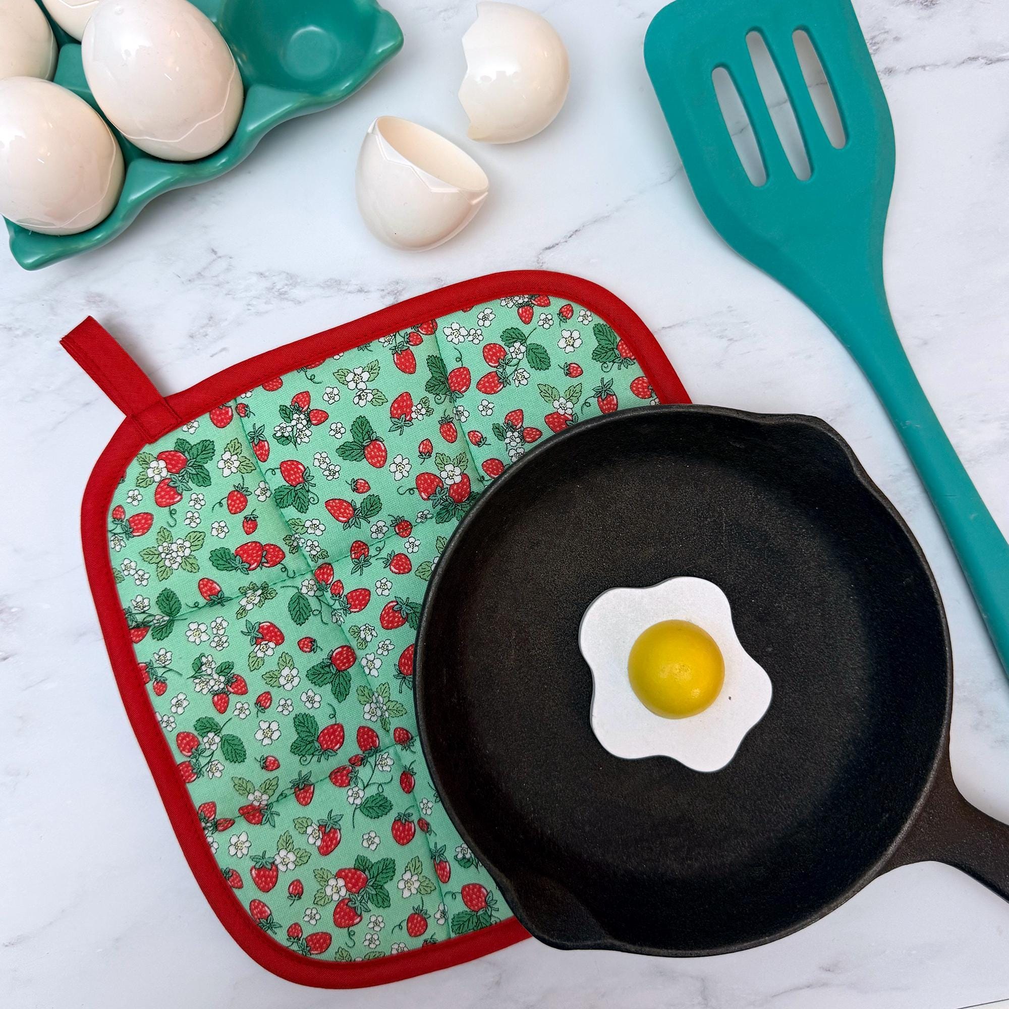 Strawberry Patch Pot Holder