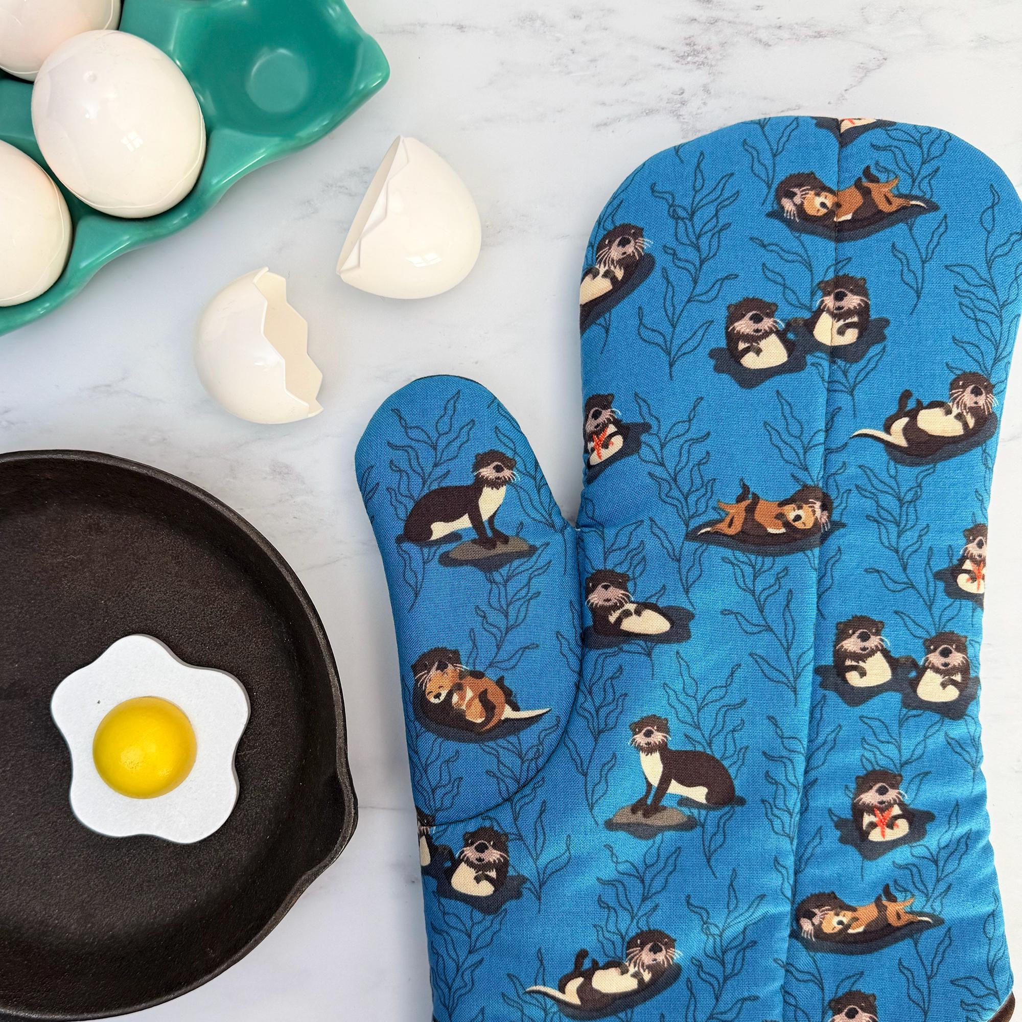 Otters Oven Mitt