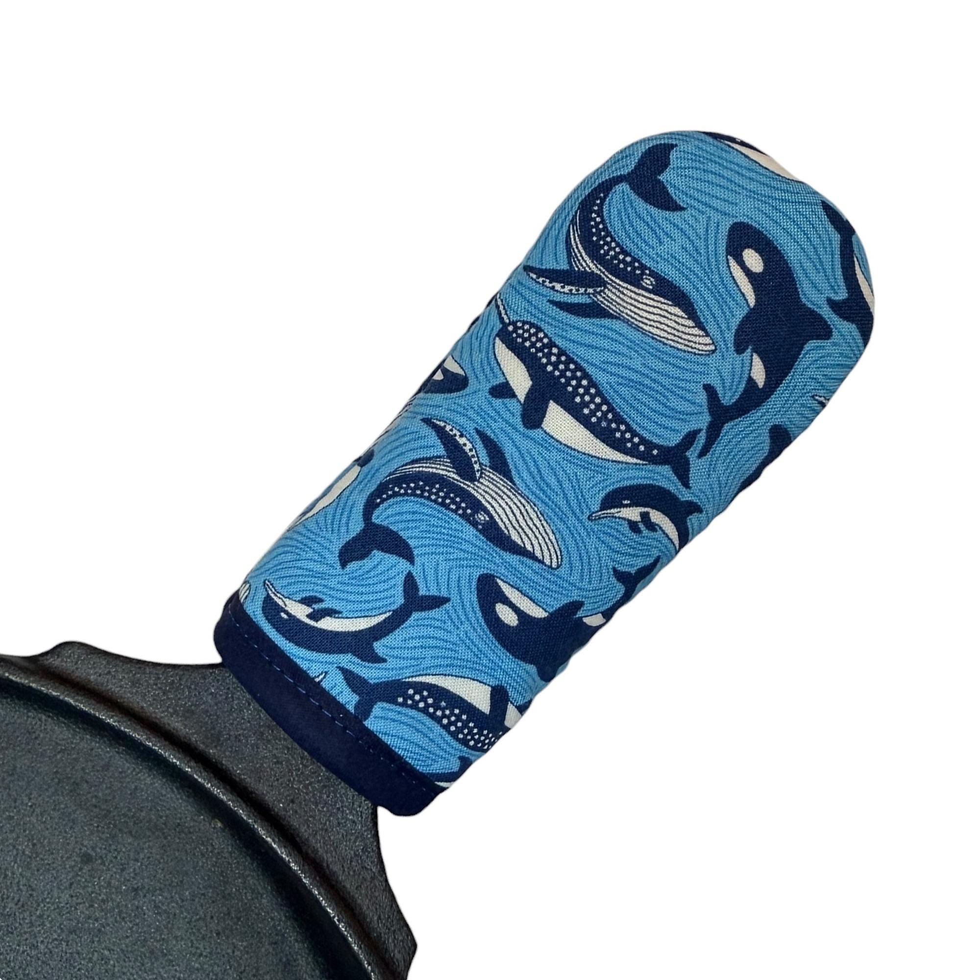 Ocean Crew Cast Iron Handle Mitt