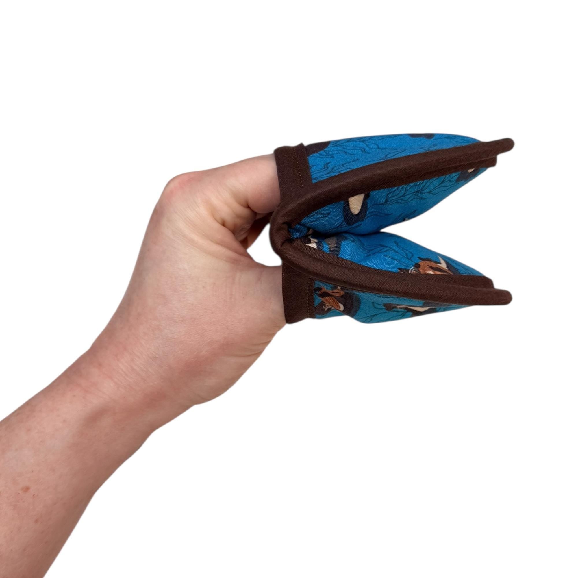 Otters Mini Pincher Mitt