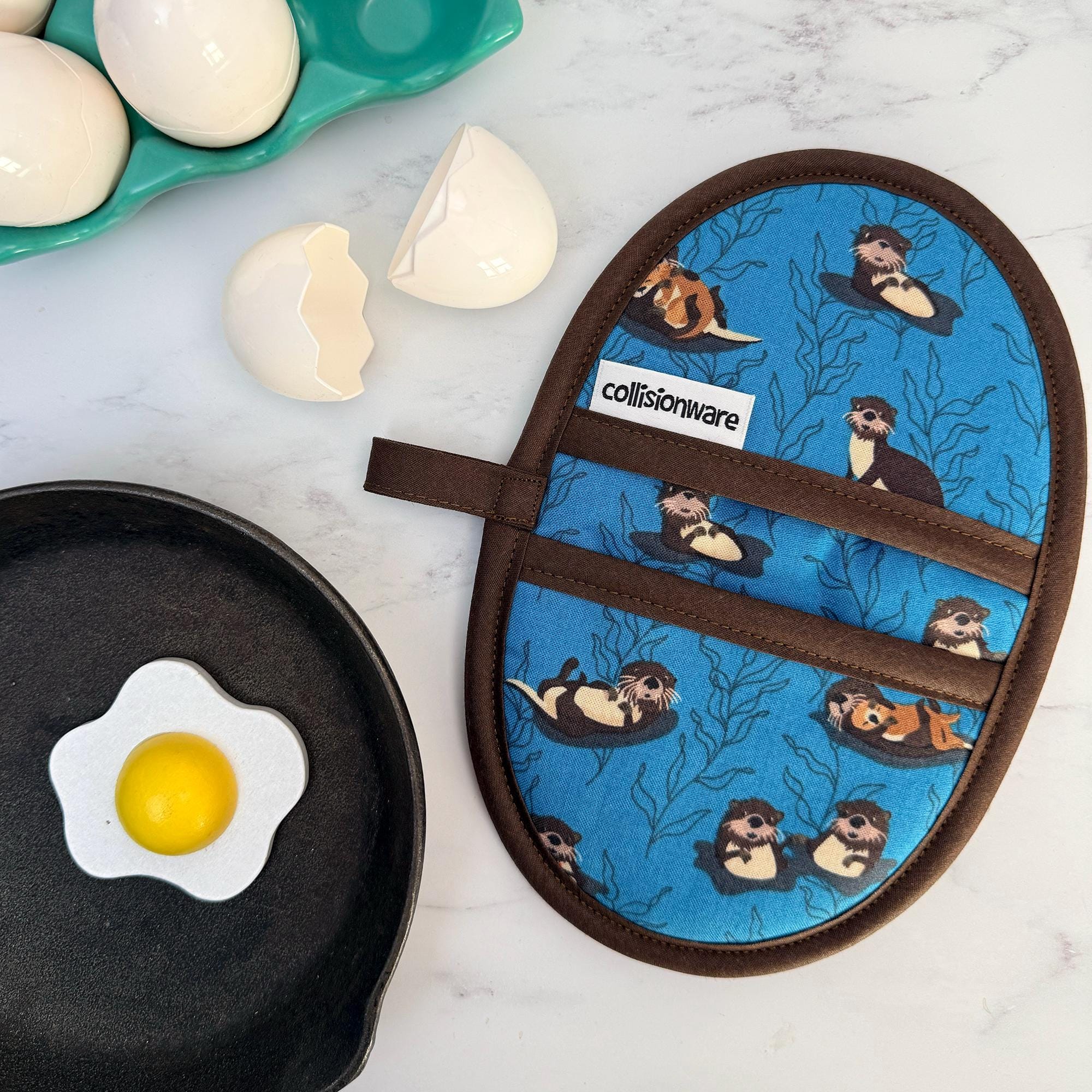 Otters Mini Pincher Mitt