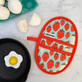 Load image into Gallery viewer, Strawberry Pop Mini Pincher Mitt
