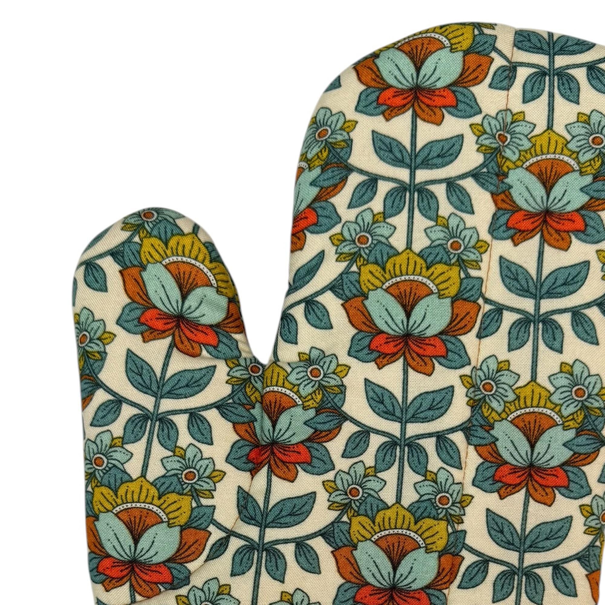 Cottage Bloom Oven Mitt