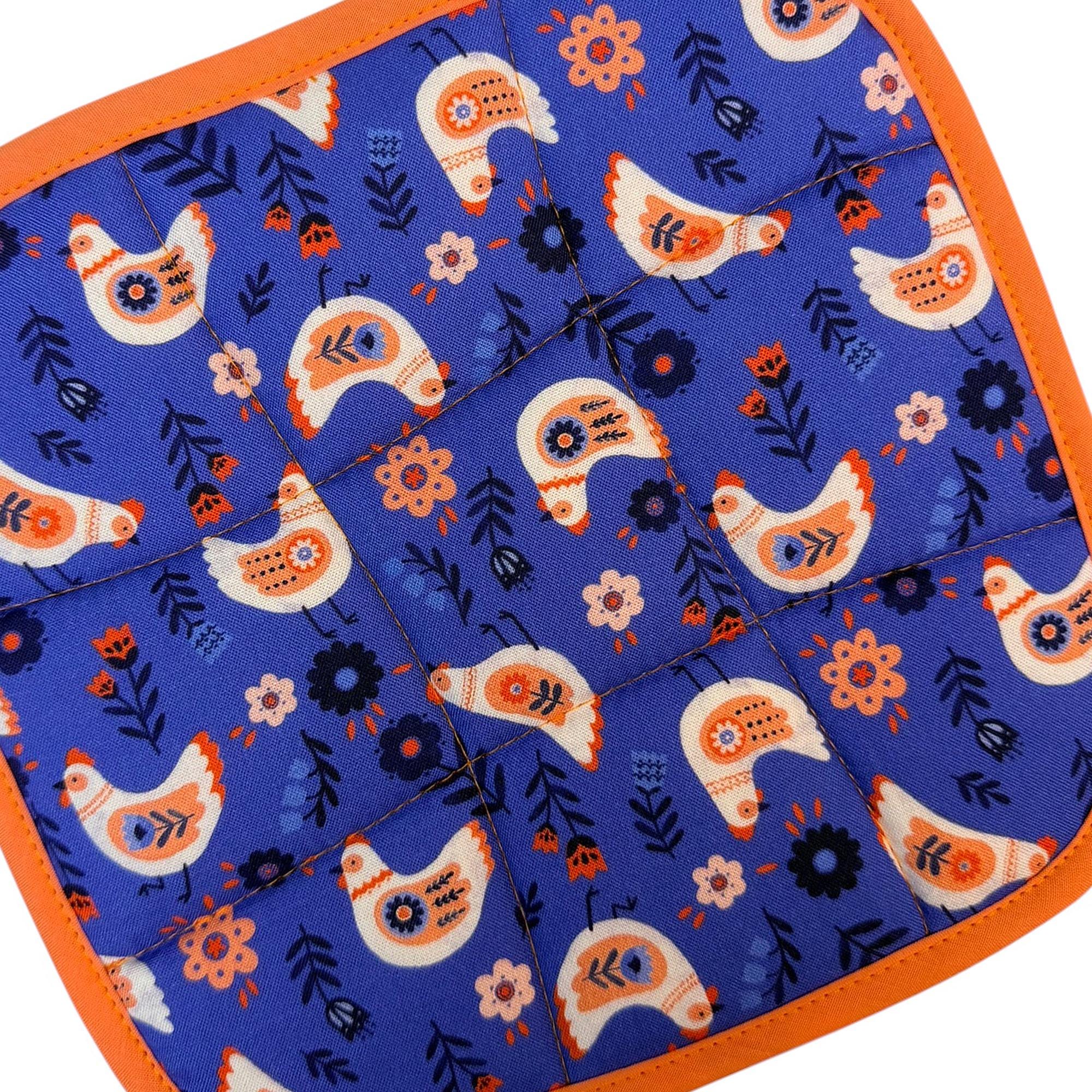 Folky Chicken Pot Holder
