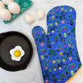 Load image into Gallery viewer, Plant Shop Oven Mitt
