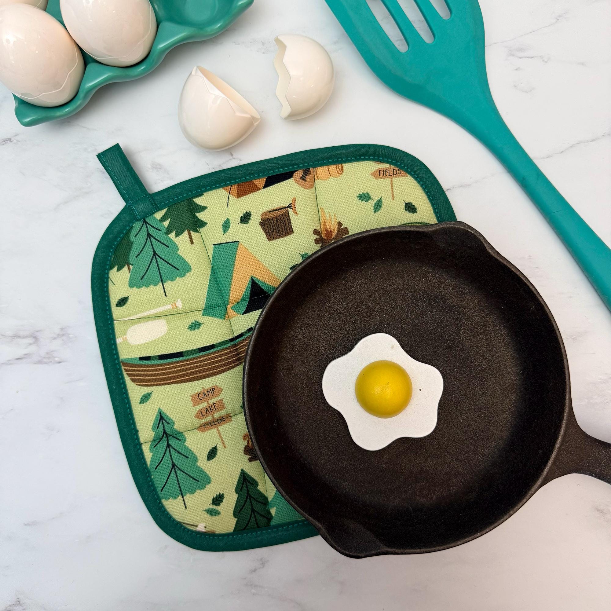 Camp Life Pot Holder