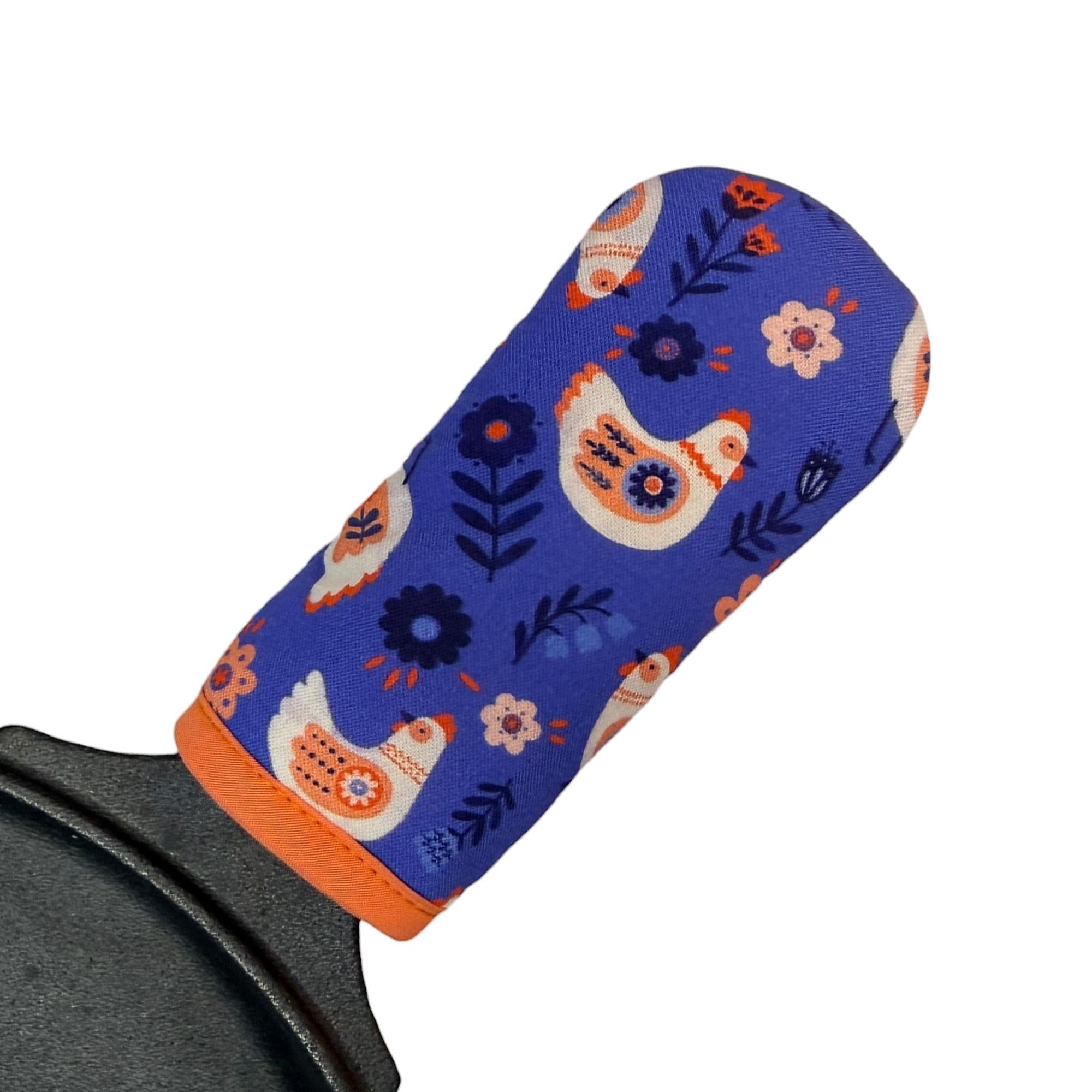 Folky Chicken Cast Iron Handle Mitt