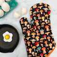 Load image into Gallery viewer, Mod Mushrooms Oven Mitt
