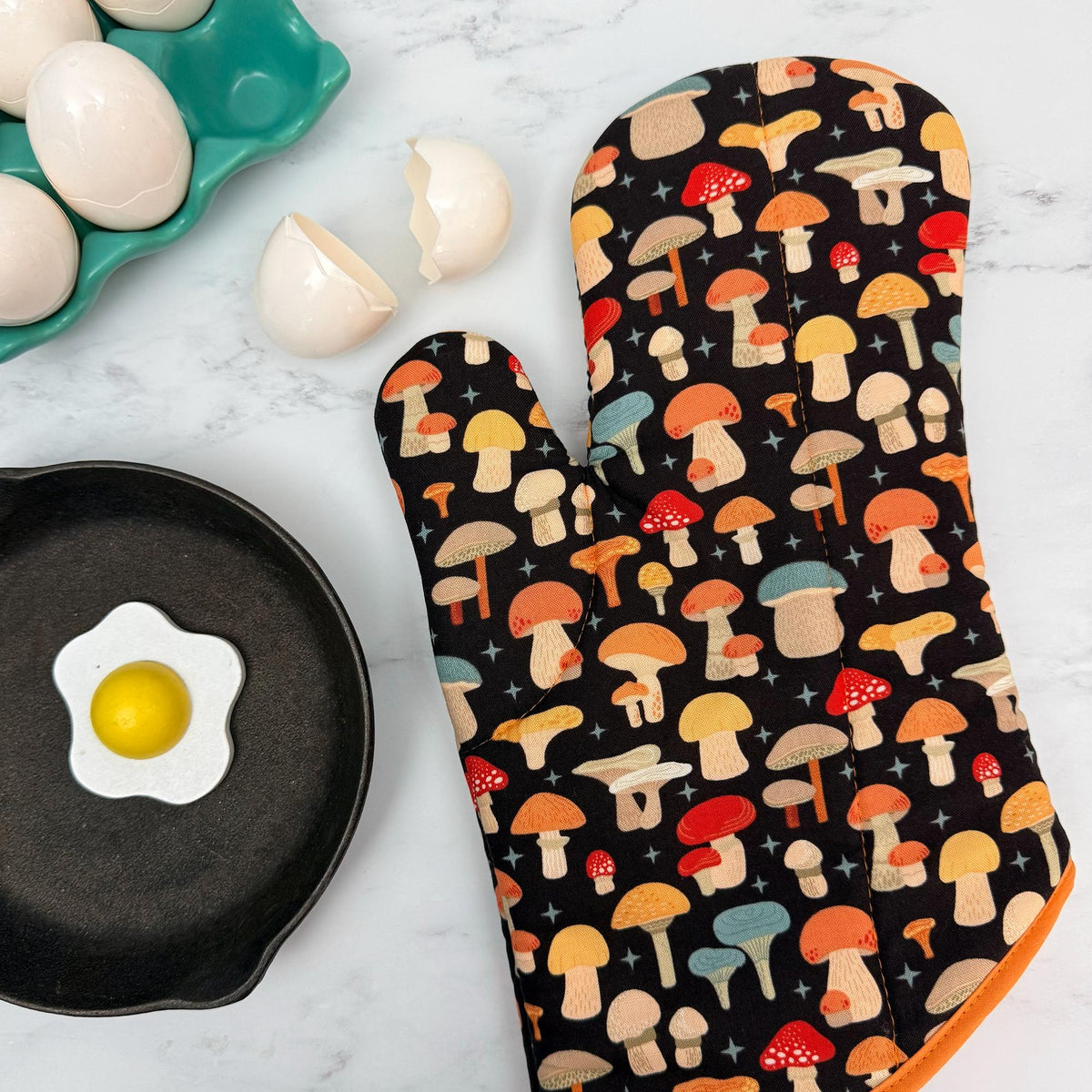 Mod Mushrooms Oven Mitt