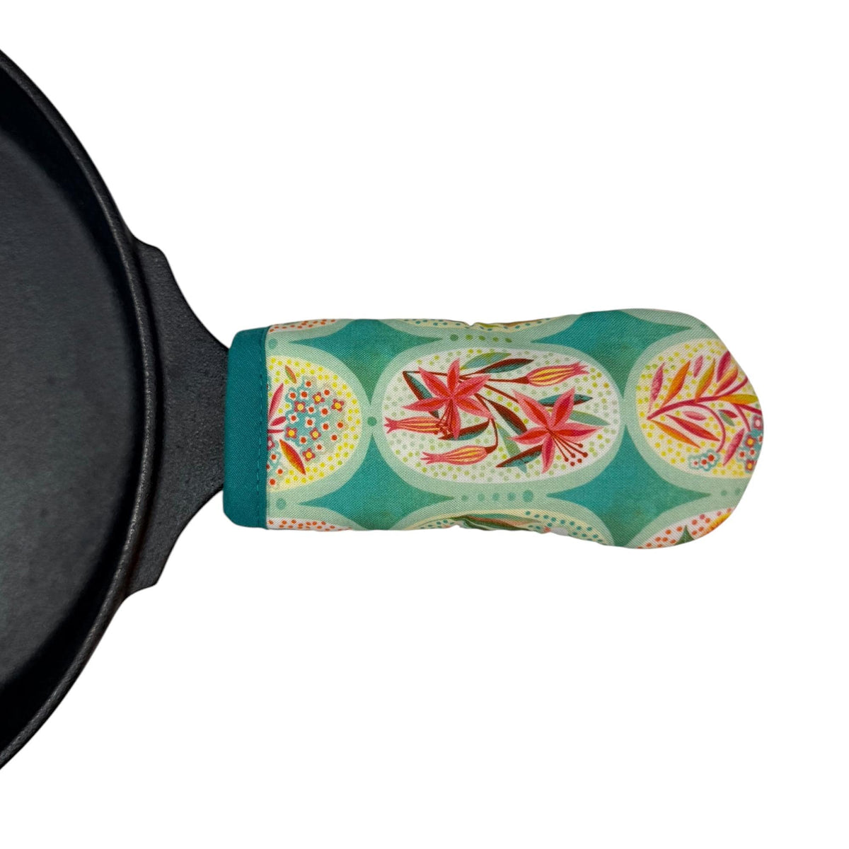 Flower Medallions Cast Iron Skillet Mitt