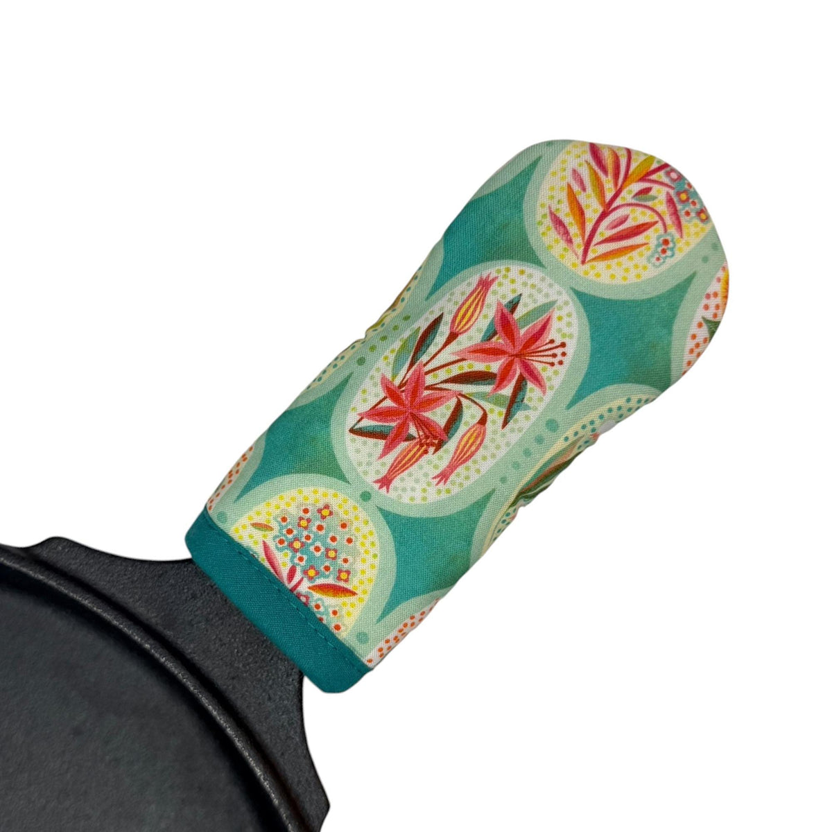 Flower Medallions Cast Iron Skillet Mitt