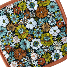 Load image into Gallery viewer, 70&#39;s Flowers Pot holder
