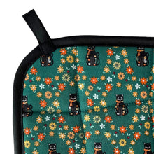 Load image into Gallery viewer, Kitties in Bloom Pot holder
